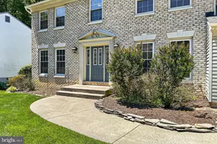 7608 Cervantes Ct, Springfield, VA 22153 - Photo 7