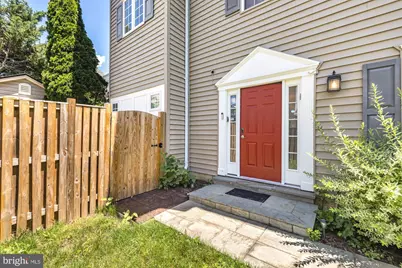 8250 2nd Avenue, Vienna, VA 22182 - Photo 3