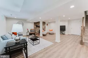 4704 Sandra Ln, Fairfax, VA 22030 - Photo 37