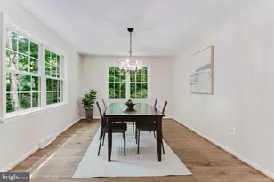 4704 Sandra Ln, Fairfax, VA 22030 - Photo 11