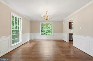 7619 Huntmaster Ln, McLean, VA 22102 - Photo 9