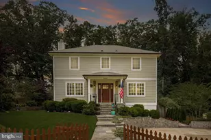 6456 Maplewood Dr, Falls Church, VA 22041 - Photo 65