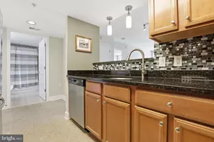 11800 Sunset Hills Rd, Reston, VA 20190 - Photo 25