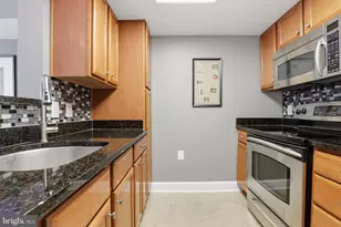 11800 Sunset Hills Rd, Reston, VA 20190 - Photo 5