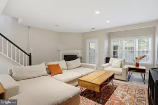 6152 Wellington Commons Dr, Alexandria, VA 22310 - Photo 21