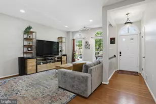 6152 Wellington Commons Dr, Alexandria, VA 22310 - Photo 3