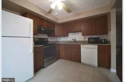 5935 Spruce Run Court, Centreville, VA 20121 - Photo 7
