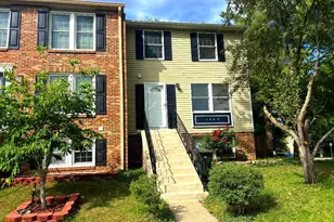 5935 Spruce Run Ct, Centreville, VA 20121 - Photo 1