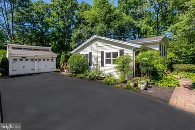 3236 Woodland Lane, Alexandria, VA 22309 - Photo 3