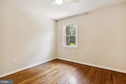 1804 Golf View Court, Reston, VA 20190 - Photo 15