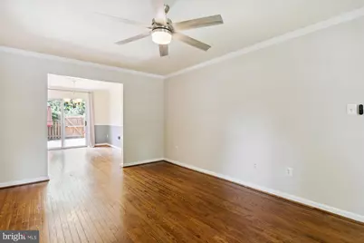 1804 Golf View Court, Reston, VA 20190 - Photo 5