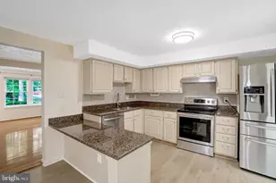 7516 Aspenpark Rd, Lorton, VA 22079 - Photo 13