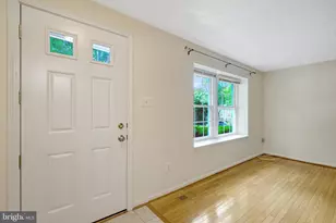 7516 Aspenpark Rd, Lorton, VA 22079 - Photo 3