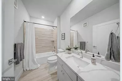 1761 Old Meadow Road #220, McLean, VA 22102 - Photo 17