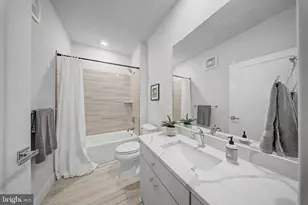 1761 Old Meadow Rd, McLean, VA 22102 - Photo 17