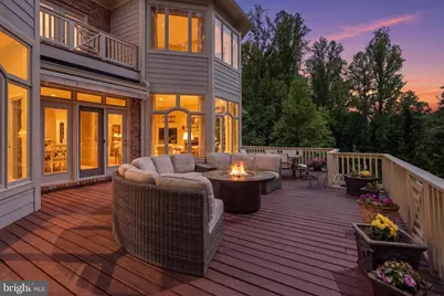 7818 Crownhurst Court, McLean, VA 22102 - Photo 5