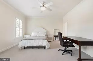 7818 Crownhurst Ct, McLean, VA 22102 - Photo 37