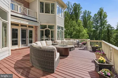 7818 Crownhurst Court, McLean, VA 22102 - Photo 19