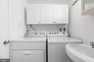 7877 Patriot Dr, Annandale, VA 22003 - Photo 15