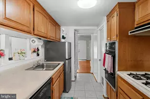 7877 Patriot Dr, Annandale, VA 22003 - Photo 11