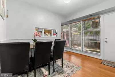 7877 Patriot Drive, Annandale, VA 22003 - Photo 9