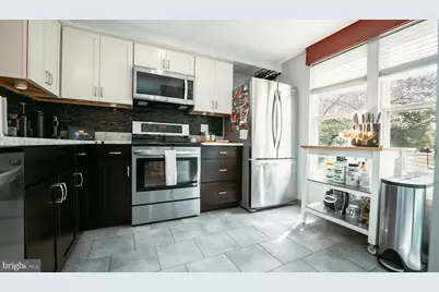 9134 Everett Court, Springfield, VA 22152 - Photo 3