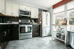 9134 Everett Ct, Springfield, VA 22152 - Photo 3