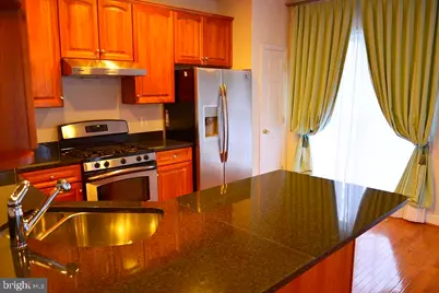 13700 Maple Sugar Lane, Herndon, VA 20171 - Photo 7