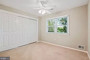 10315 Mountington Ct, Vienna, VA 22182 - Photo 45