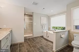 10315 Mountington Ct, Vienna, VA 22182 - Photo 33