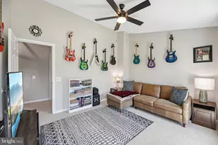 7004 Green Spring Ln, Alexandria, VA 22306 - Photo 57