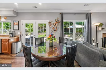 7004 Green Spring Lane, Alexandria, VA 22306 - Photo 9