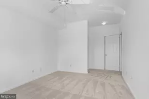 6834 Brindle Heath Way, Alexandria, VA 22315 - Photo 29