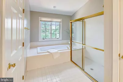 8026 Kidwell Town Court, Vienna, VA 22182 - Photo 23