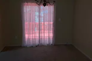 5904 Roberts Common Ct, Burke, VA 22015 - Photo 13