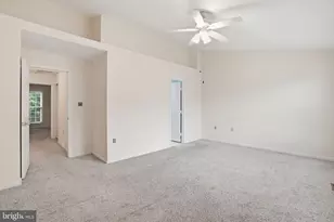 6537 Milva Ln, Springfield, VA 22150 - Photo 11