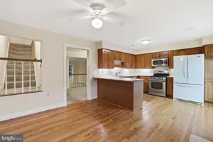 6537 Milva Ln, Springfield, VA 22150 - Photo 3