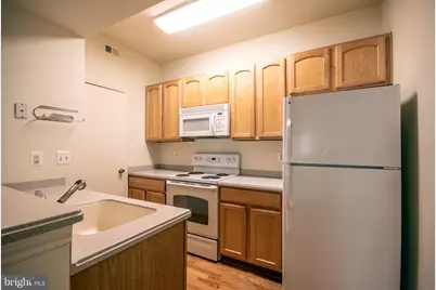 12153 Penderview Lane #2004, Fairfax, VA 22033 - Photo 31