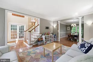 5767 Bush Hill Dr, Alexandria, VA 22310 - Photo 7