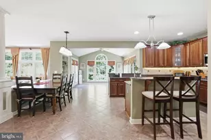 5767 Bush Hill Dr, Alexandria, VA 22310 - Photo 19