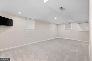 9100 Donna Dean Dr, Springfield, VA 22153 - Photo 33
