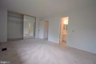2507 Glengyle Dr, Vienna, VA 22181 - Photo 15