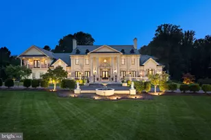 938 Peacock Station Rd, McLean, VA 22102 - Photo 1