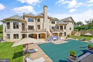 938 Peacock Station Rd, McLean, VA 22102 - Photo 49