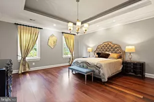 938 Peacock Station Rd, McLean, VA 22102 - Photo 33