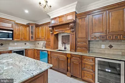 938 Peacock Station Road, McLean, VA 22102 - Photo 43