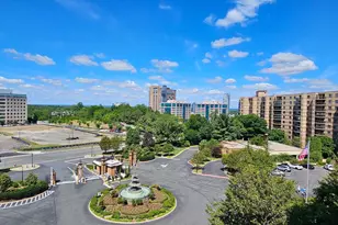 8340 Greensboro Dr, McLean, VA 22102 - Photo 23