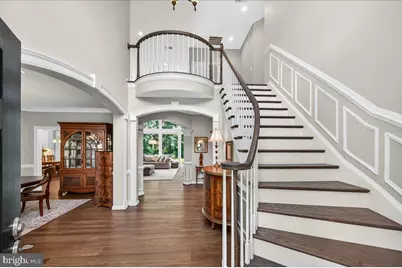 13754 Royal Red Terrace, Chantilly, VA 20151 - Photo 5