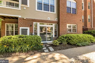 4210 Mozart Brigade Ln, Fairfax, VA 22033 - Photo 17