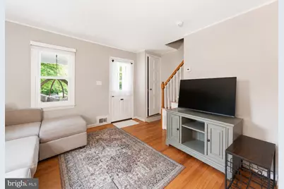 5935 Williamsburg Road, Alexandria, VA 22303 - Photo 3